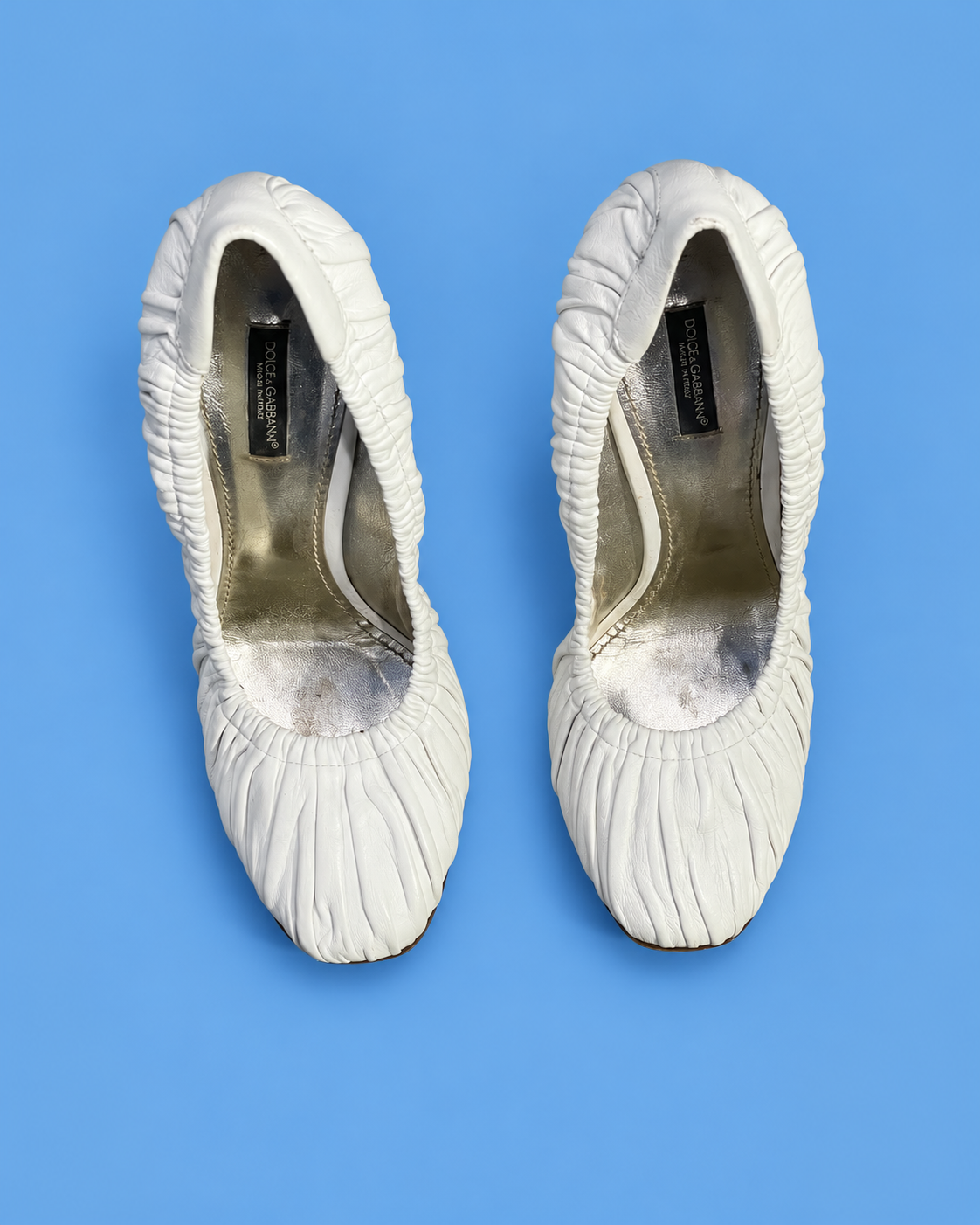 DOLCE & GABBANA White Ruched Leather Pumps
