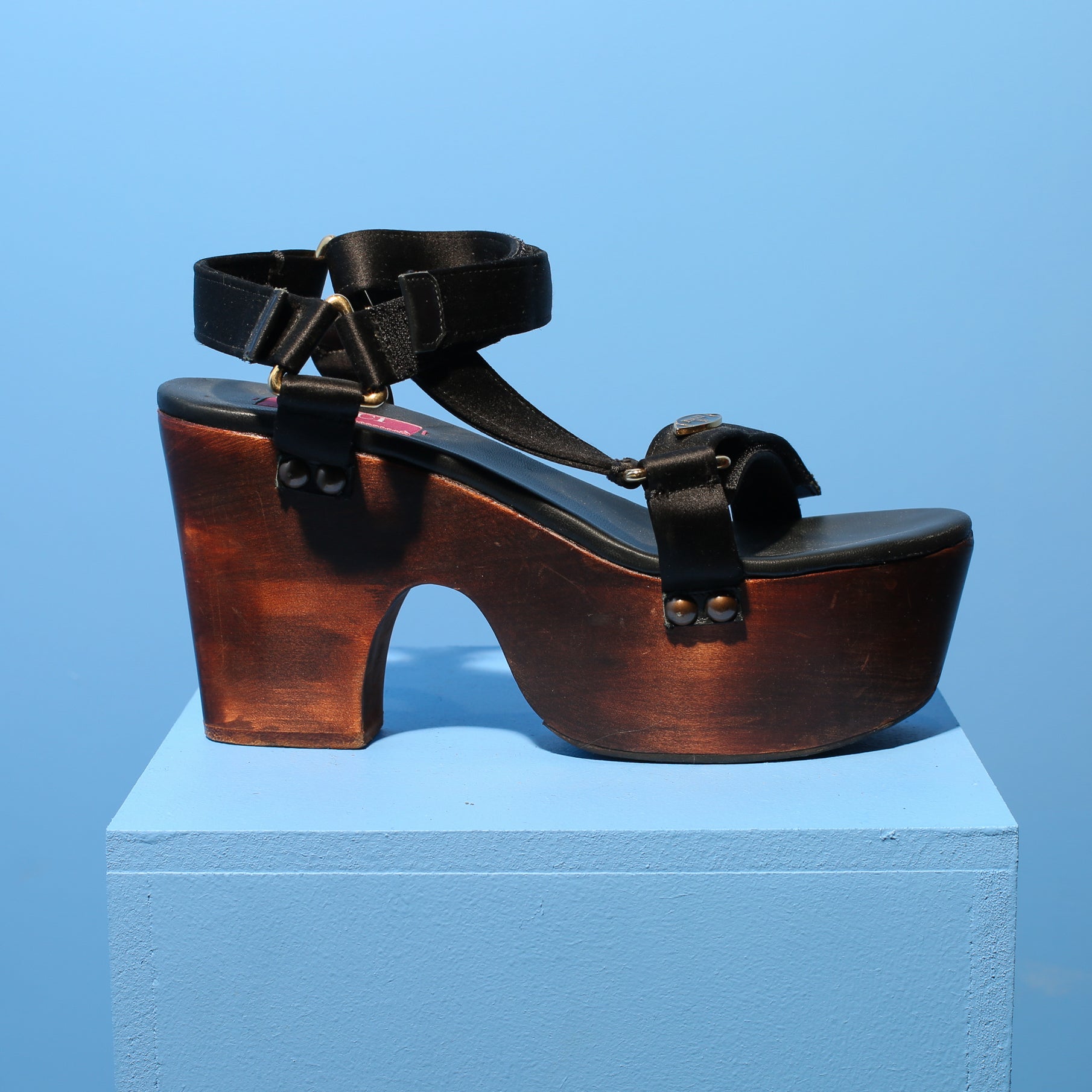 PUCCI SANDAL CLOGS